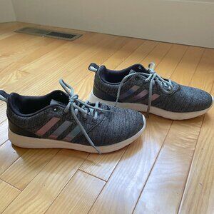 Adidas Women's QT Race 2.0 FX3318 Grey Running Shoes Sneakers - Size 8.5